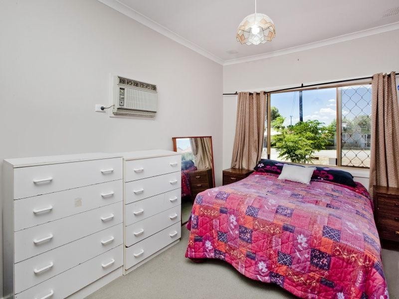 9 Bradley Way, Lockridge WA 6054