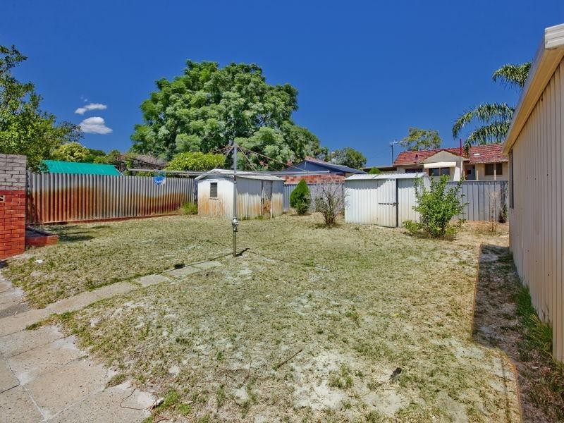 9 Bradley Way, Lockridge WA 6054