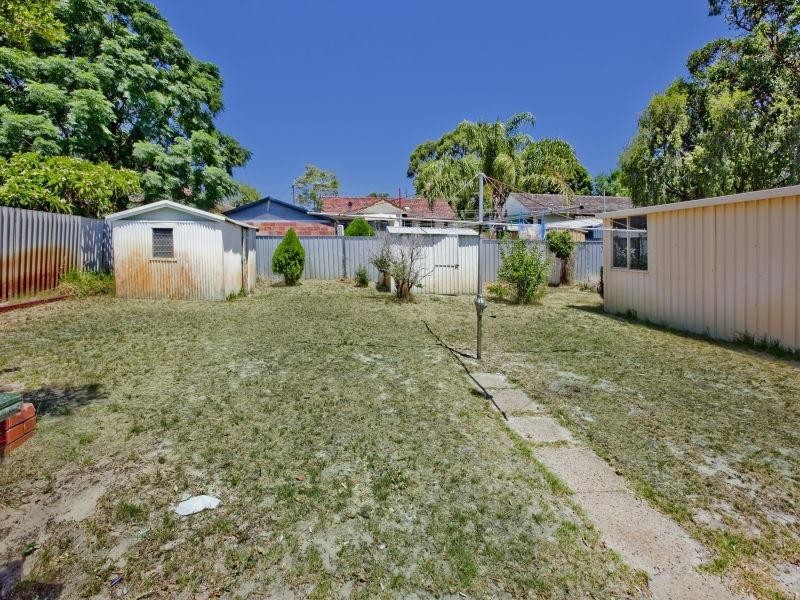 9 Bradley Way, Lockridge WA 6054