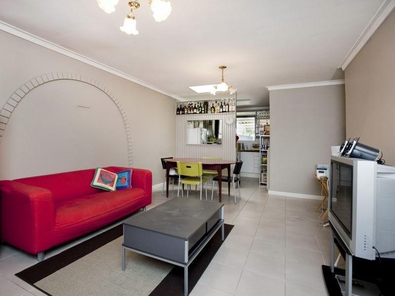 101B Howes Crescent, Dianella WA 6059