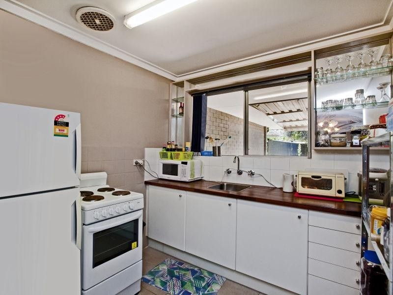 101B Howes Crescent, Dianella WA 6059