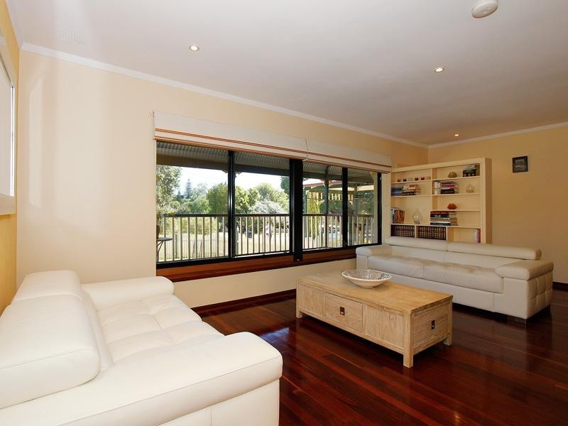 440 Coode Street, Dianella WA 6059