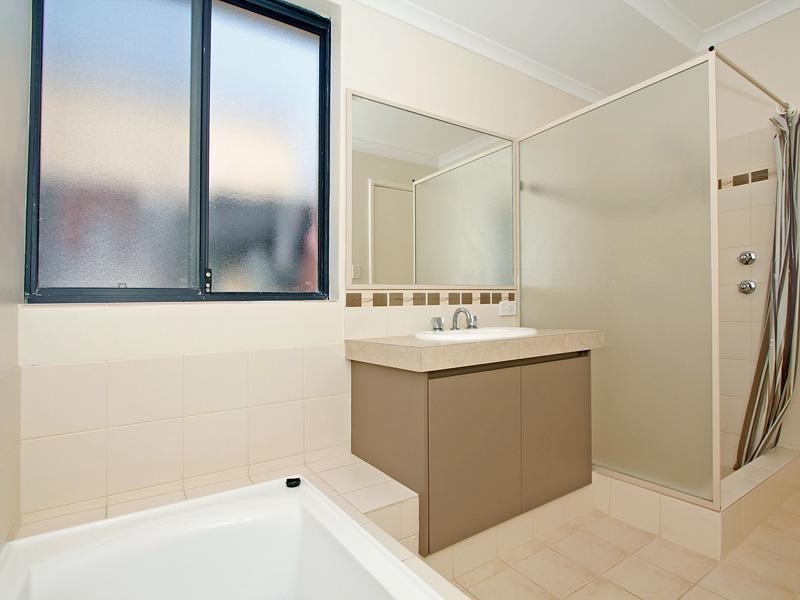 56 Granesse Drive, Ellenbrook WA 6069