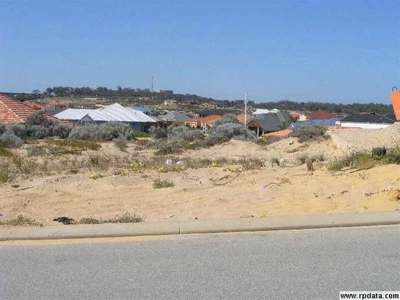 123 Westview Parade, Wannanup WA 6210