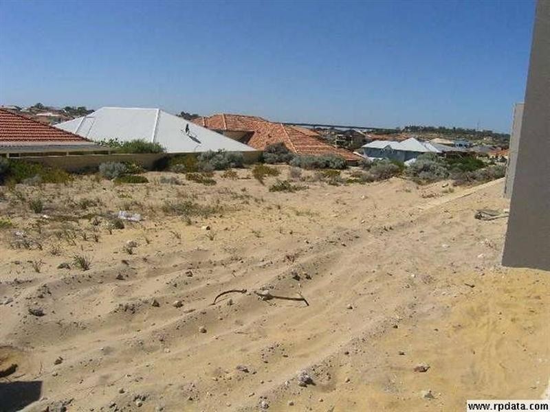 123 Westview Parade, Wannanup WA 6210