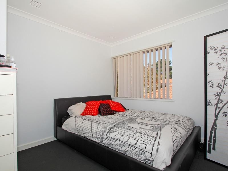 4a Casserley Avenue, Girrawheen WA 6064