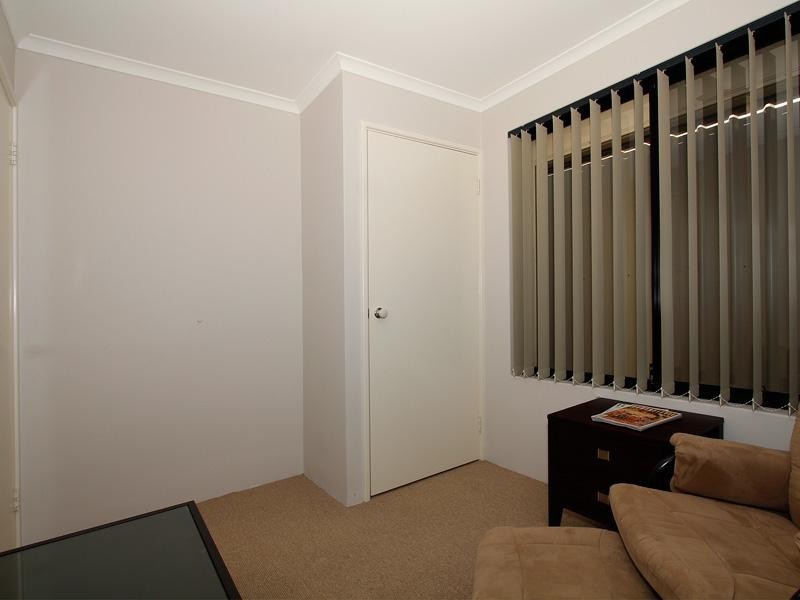 47 Pensacola Avenue, Caversham WA 6055