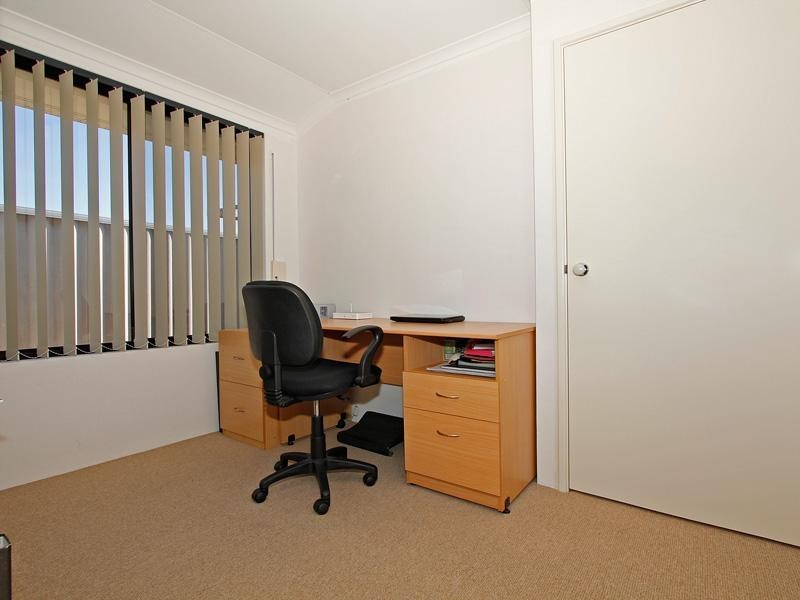 47 Pensacola Avenue, Caversham WA 6055