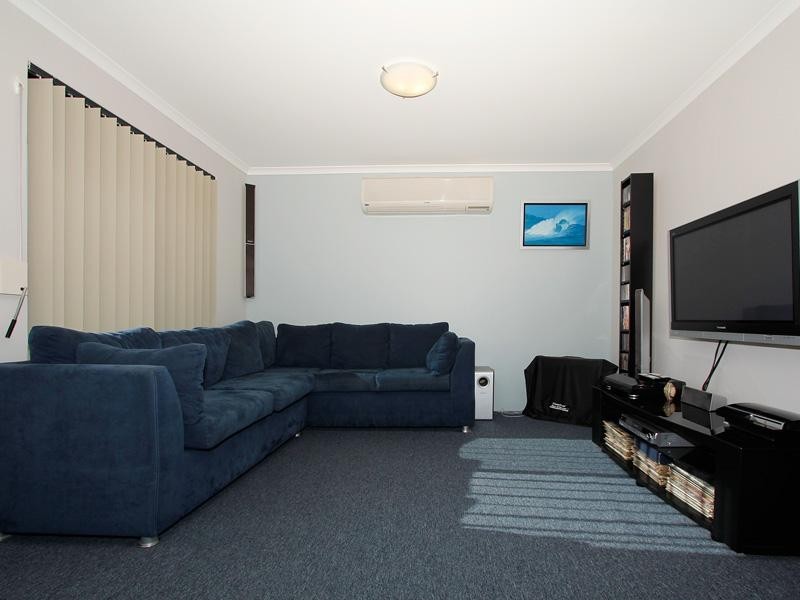 47 Pensacola Avenue, Caversham WA 6055