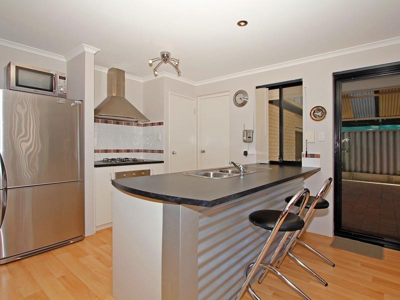 47 Pensacola Avenue, Caversham WA 6055