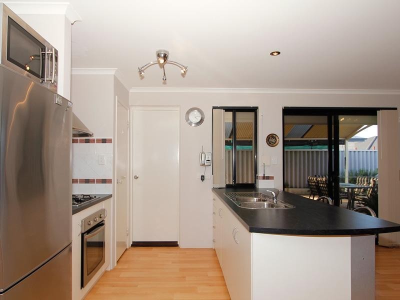 47 Pensacola Avenue, Caversham WA 6055
