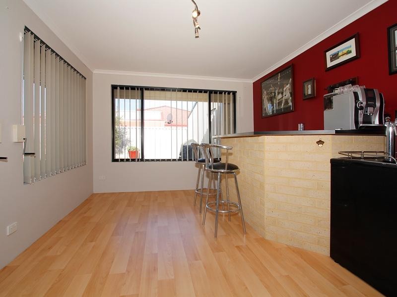 47 Pensacola Avenue, Caversham WA 6055