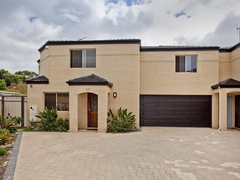 19c Coolham Way, Balga WA 6061