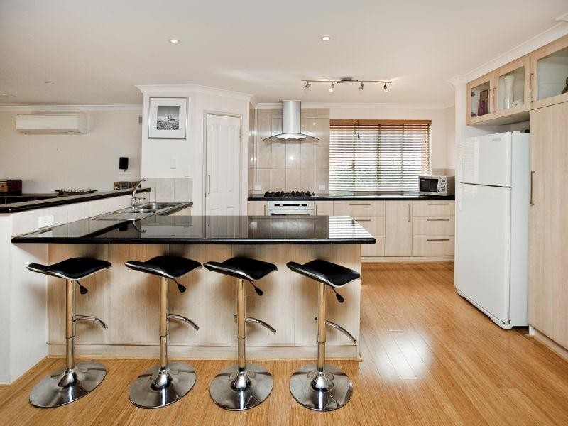 19c Coolham Way, Balga WA 6061