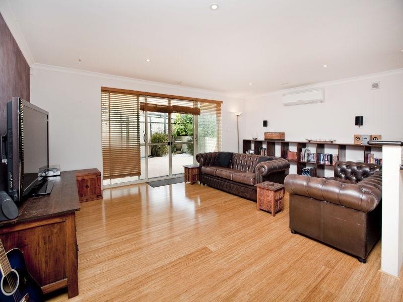 19c Coolham Way, Balga WA 6061