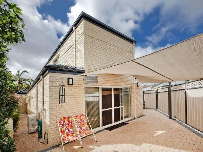 19c Coolham Way, Balga WA 6061