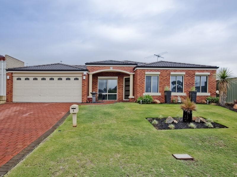 4 Meadowbank Way, Landsdale WA 6065