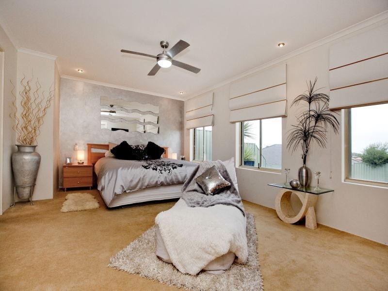 4 Meadowbank Way, Landsdale WA 6065