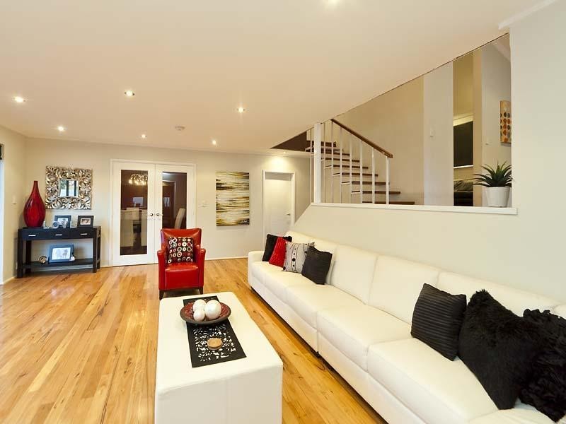 16 Glanton Way, Dianella WA 6059