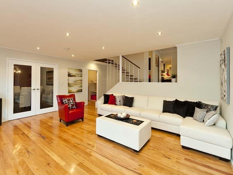 16 Glanton Way, Dianella WA 6059