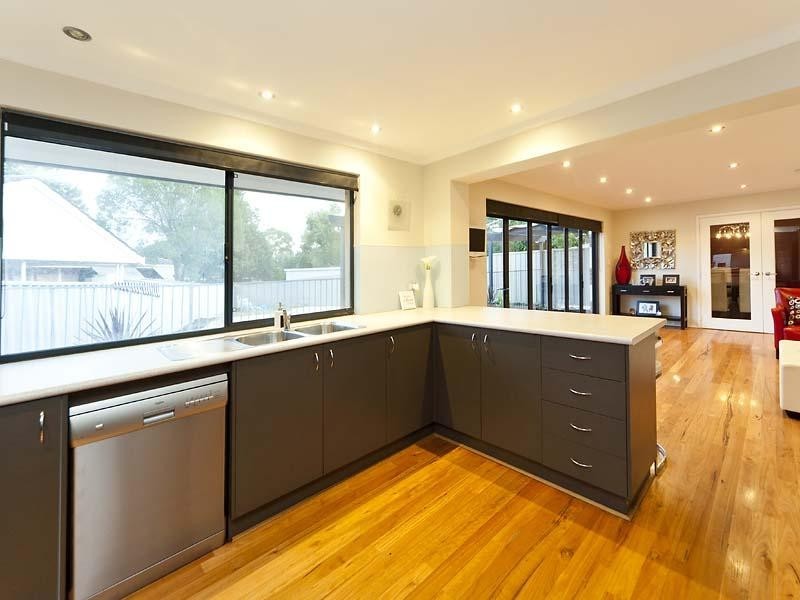 16 Glanton Way, Dianella WA 6059