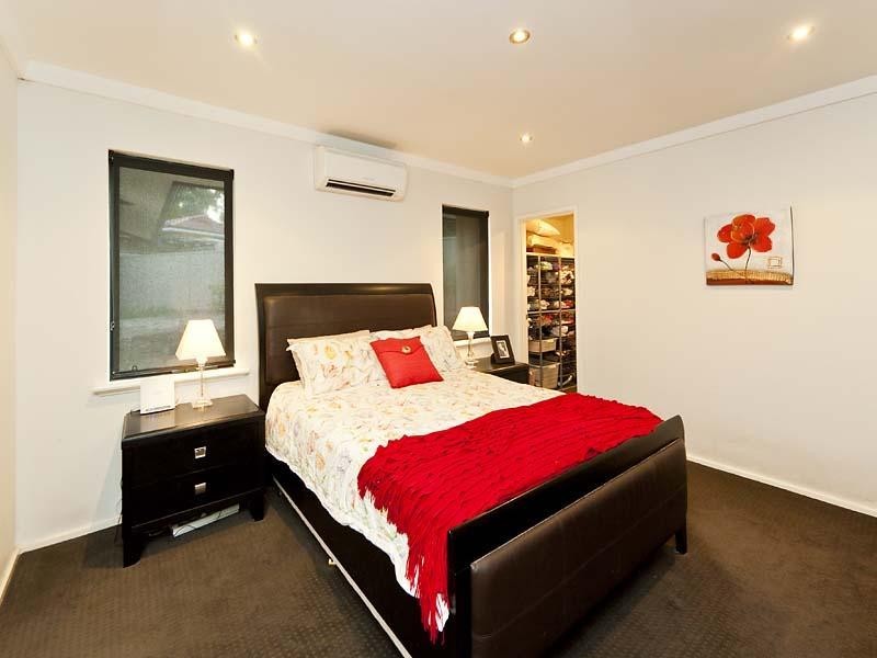 16 Glanton Way, Dianella WA 6059