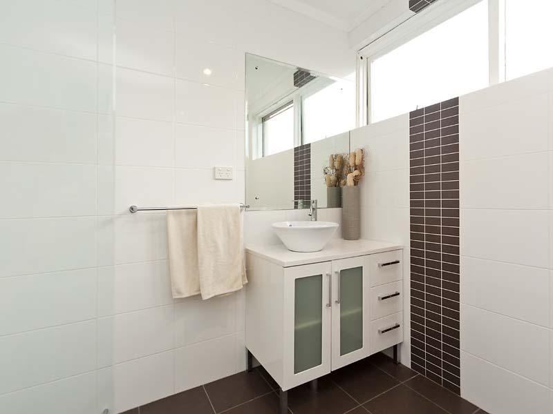 16 Glanton Way, Dianella WA 6059