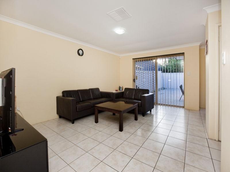 2/4 Awl Court, Mirrabooka WA 6061