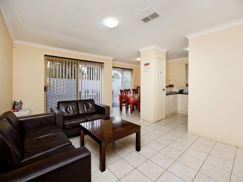 2/4 Awl Court, Mirrabooka WA 6061