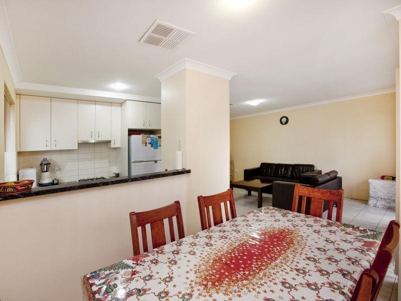 2/4 Awl Court, Mirrabooka WA 6061