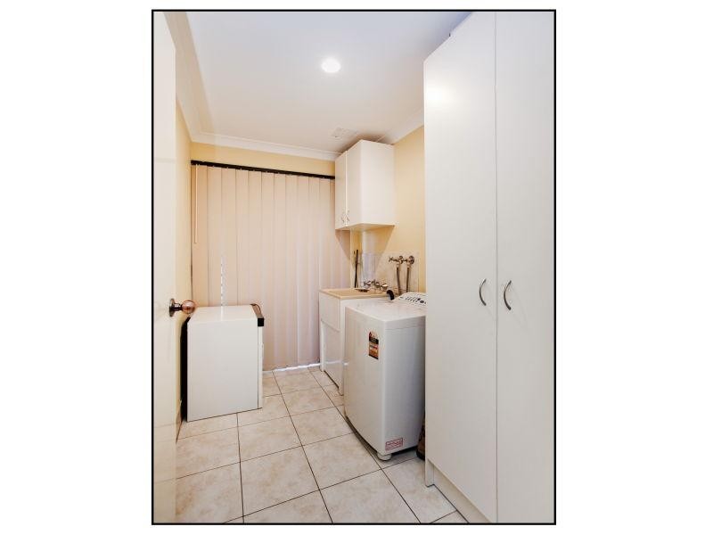 2/4 Awl Court, Mirrabooka WA 6061