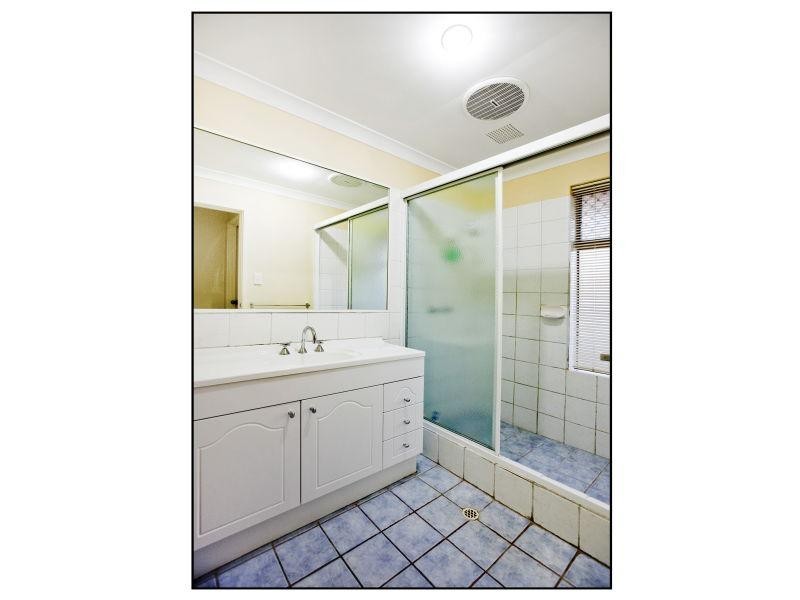 2/4 Awl Court, Mirrabooka WA 6061