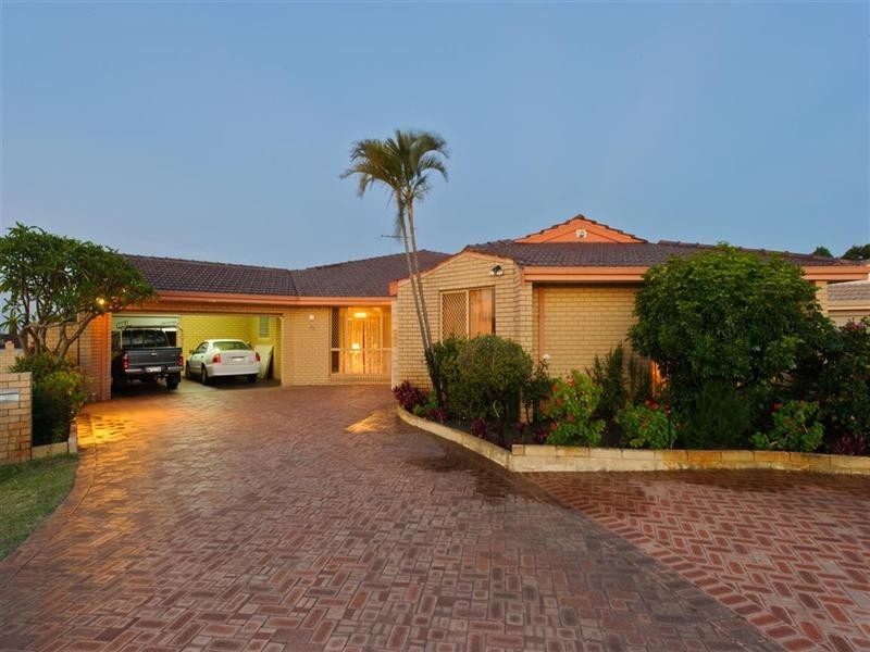 16 Lavender Court, Dianella WA 6059