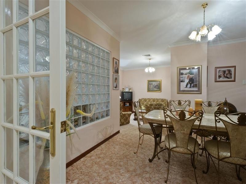 16 Lavender Court, Dianella WA 6059