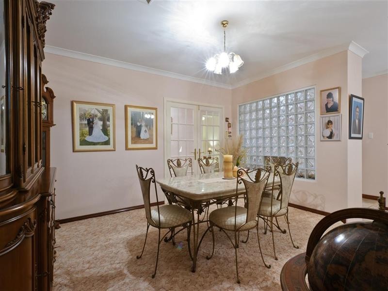 16 Lavender Court, Dianella WA 6059