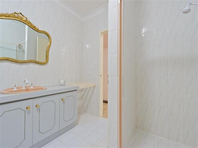 16 Lavender Court, Dianella WA 6059