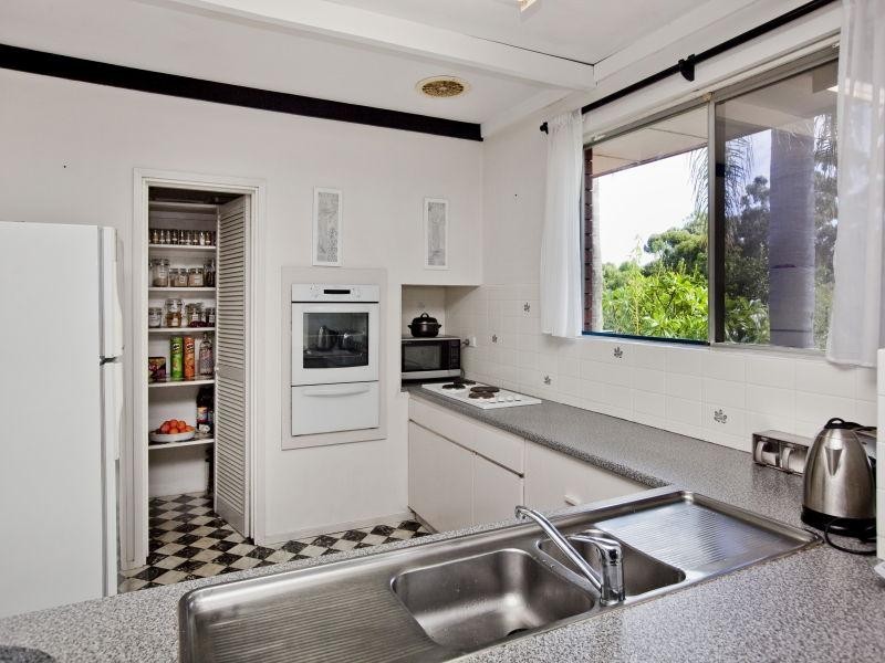 279 Alexander Drive, Dianella WA 6059