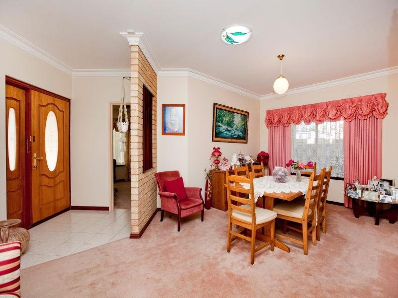 89 Belleview Crescent, Dianella WA 6059
