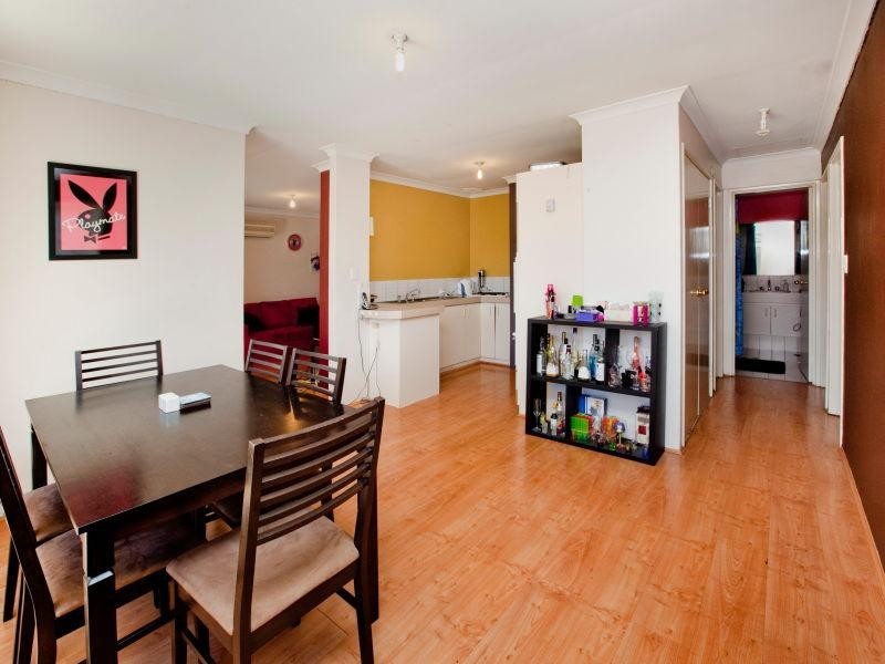 2/69 Hardey Road, Belmont WA 6104