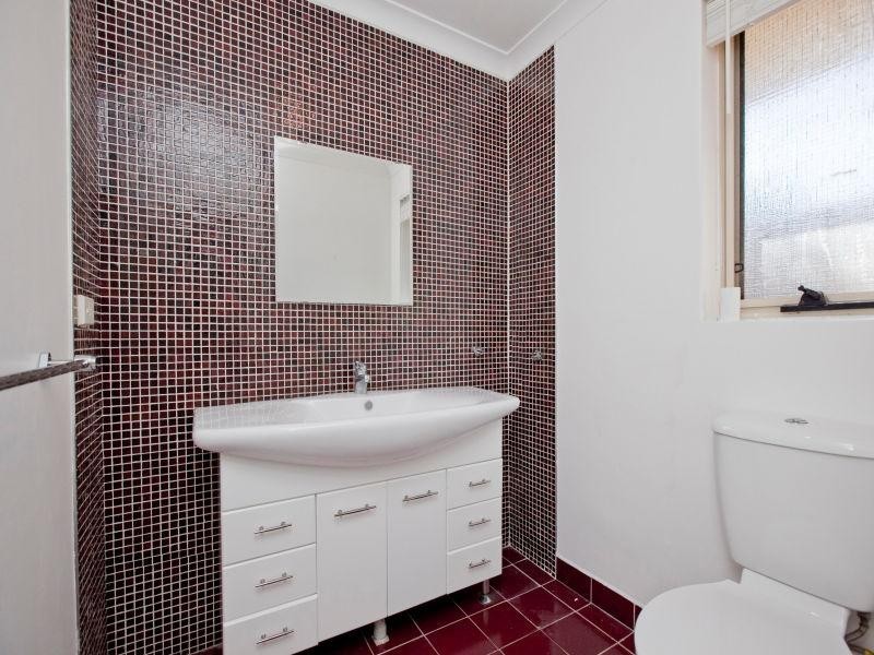 17 Redgate Court, Kiara WA 6054