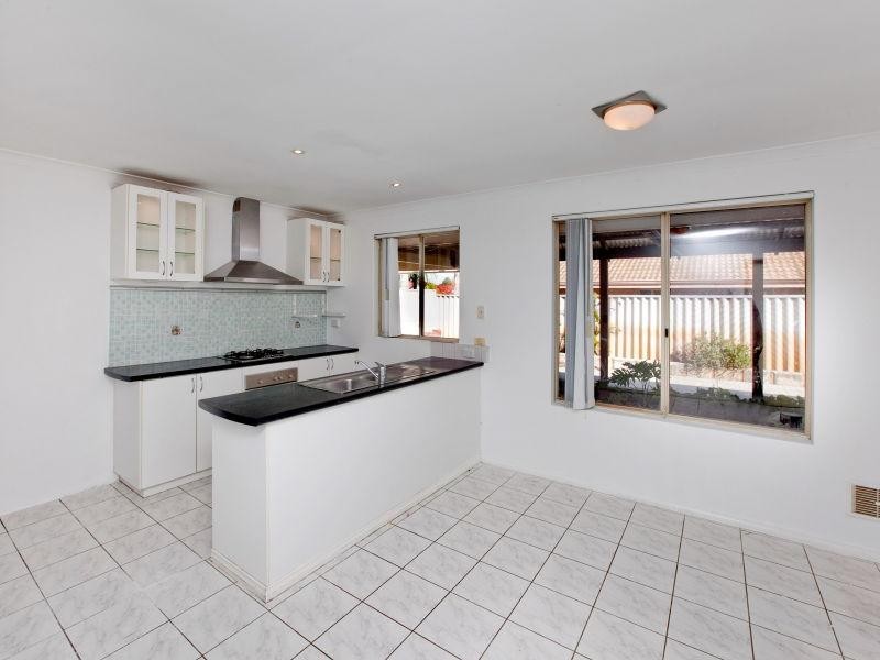 17 Redgate Court, Kiara WA 6054