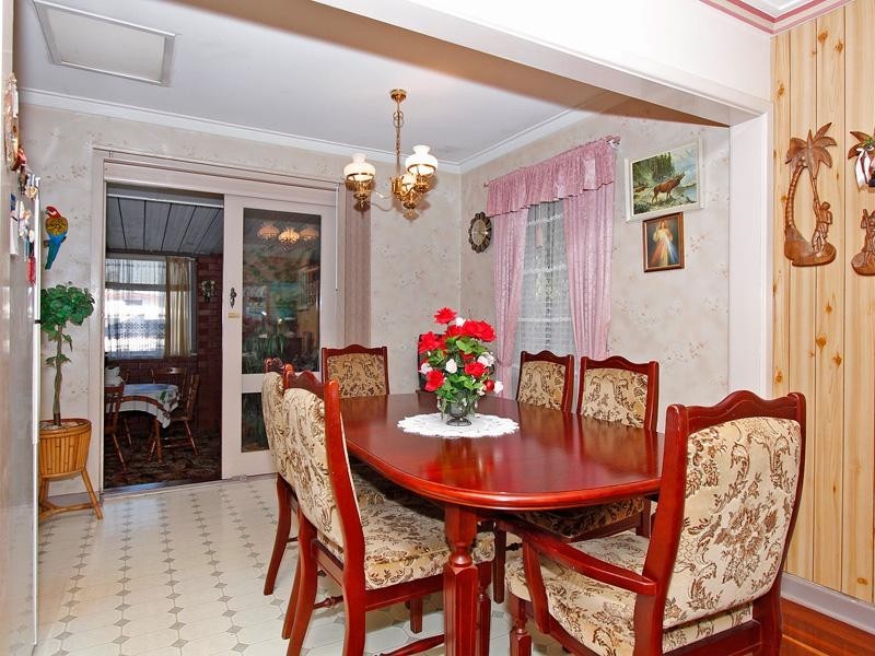 208 Broun Avenue, Embleton WA 6062