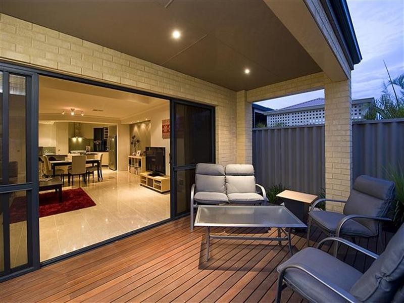 26 Ferentino Road, Stirling WA 6021