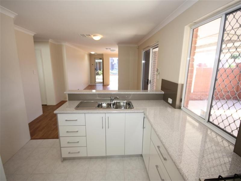 1/119 Walter Road, Dianella WA 6059