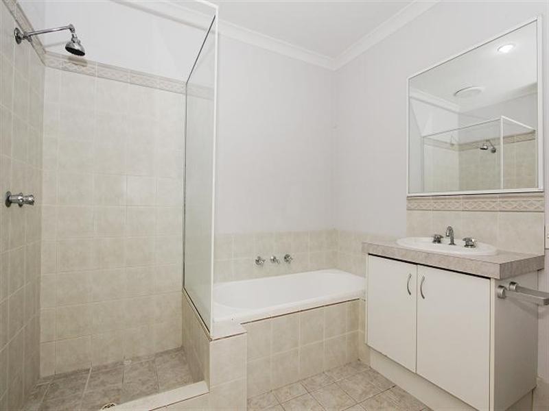 8 Sudlow Street, Embleton WA 6062