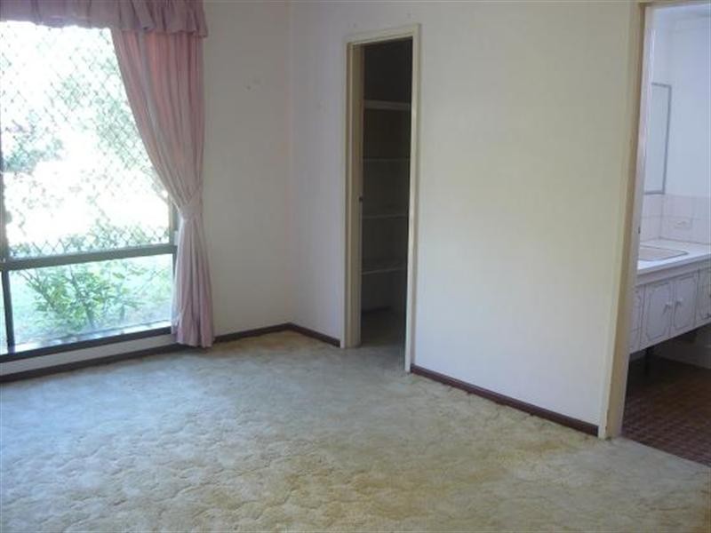 8 Cowie Place, Dianella WA 6059