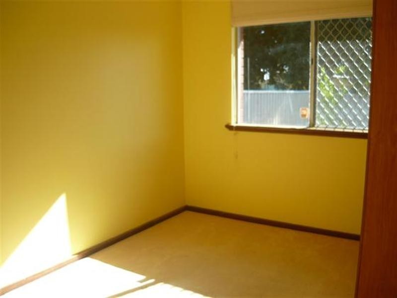 8 Cowie Place, Dianella WA 6059