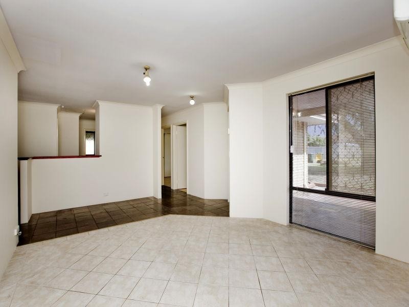 20 Yenisey Cresent, Beechboro WA 6063