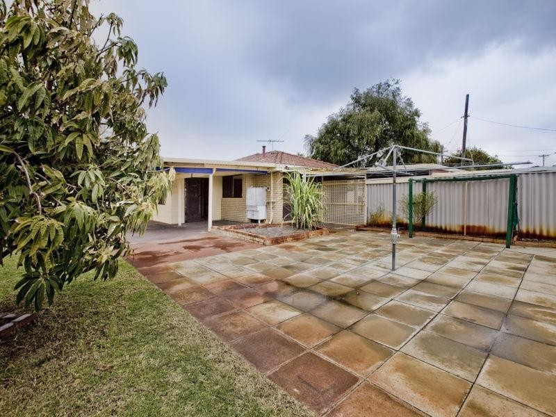 20 Yenisey Cresent, Beechboro WA 6063