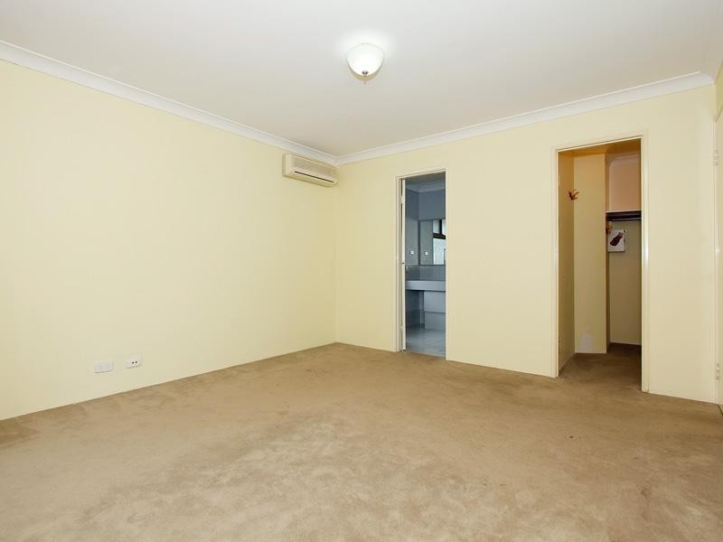 30 Teviot Place, Beechboro WA 6063